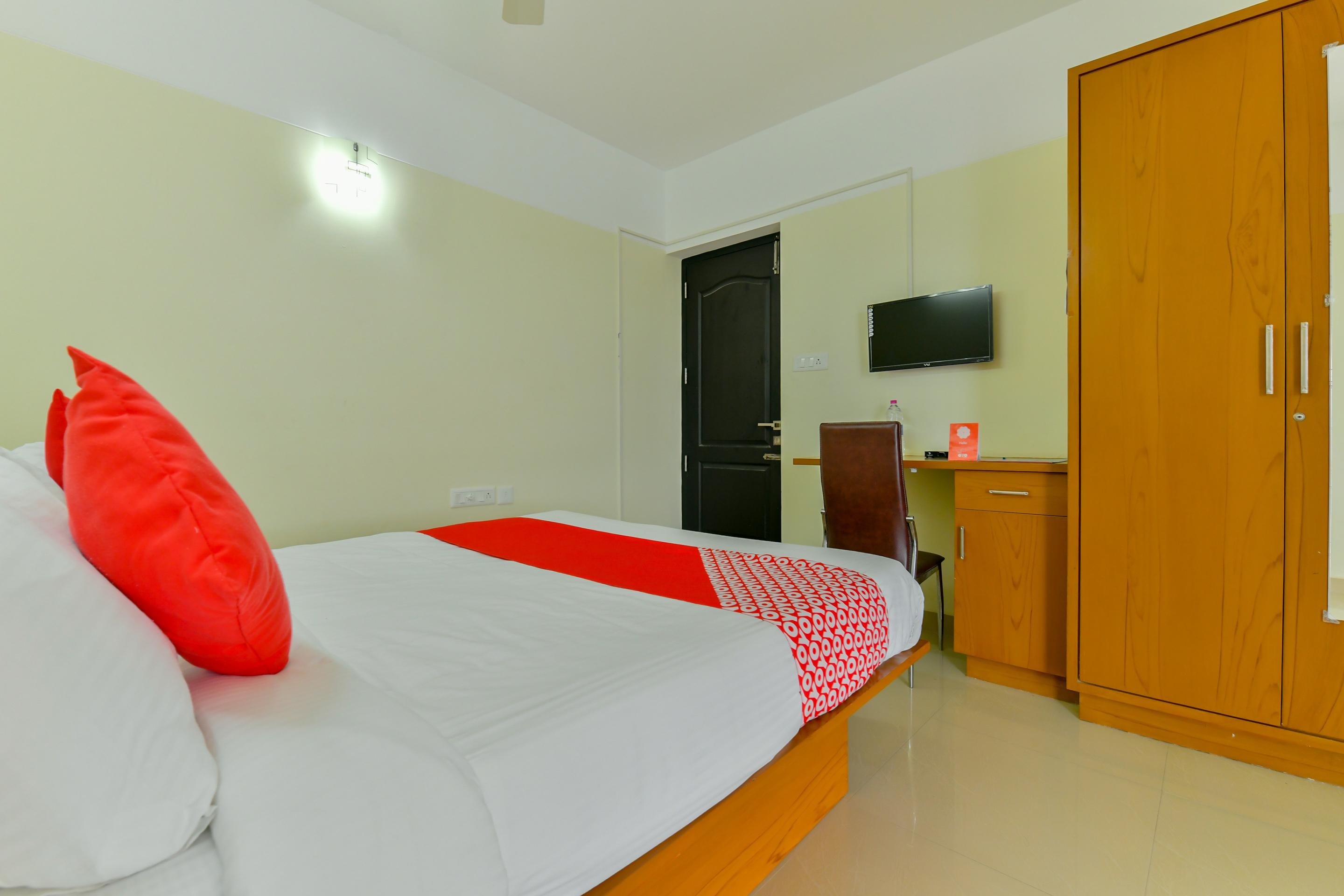 Super Hotel O Tyche Stays Thiruvananthapuram Bagian luar foto