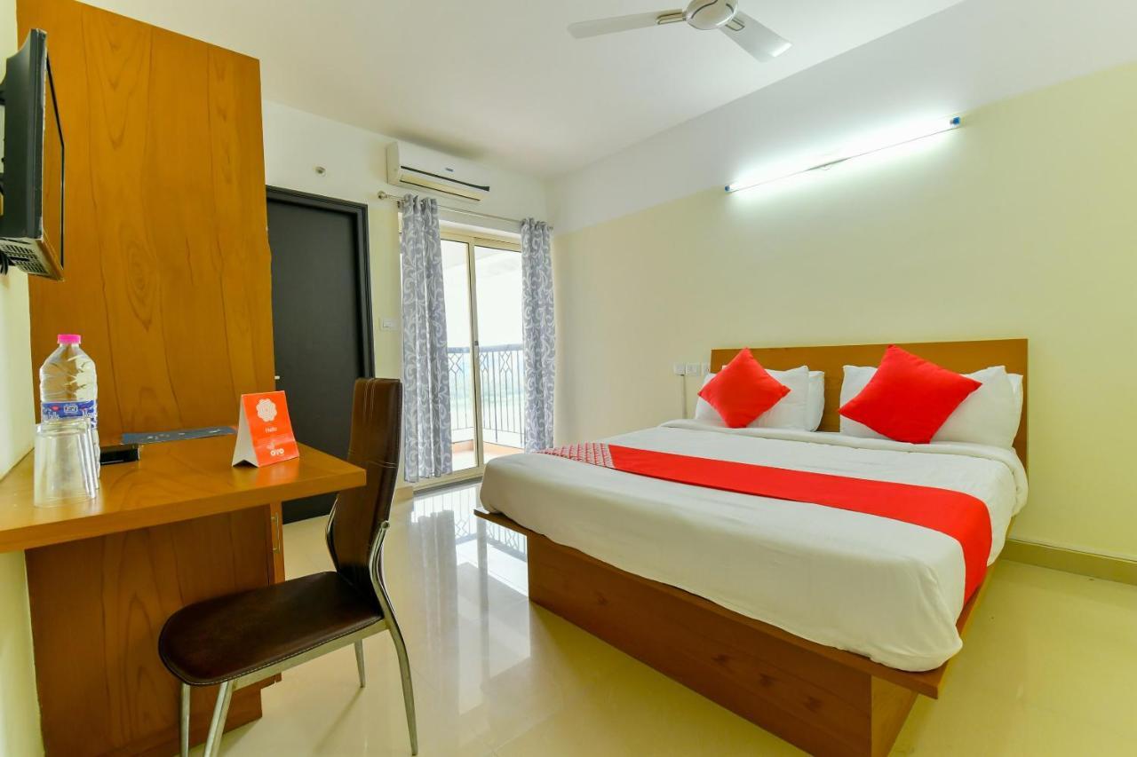 Super Hotel O Tyche Stays Thiruvananthapuram Bagian luar foto