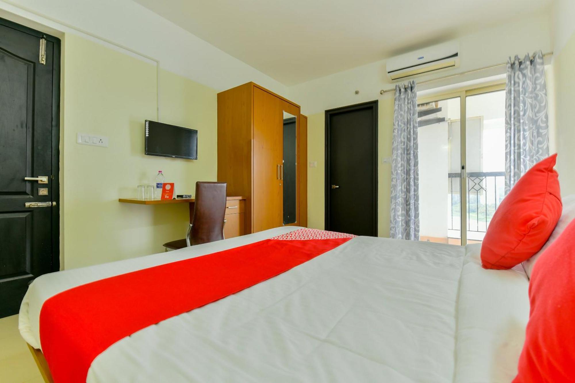 Super Hotel O Tyche Stays Thiruvananthapuram Bagian luar foto